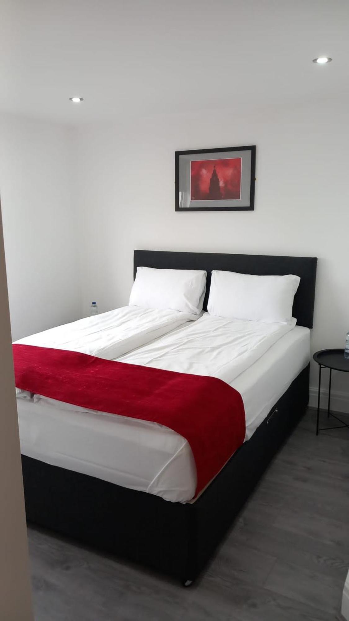 Hotel Tia Liverpool Kültér fotó